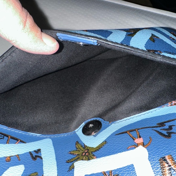 Coach x Keith Haring Hawaiian Print 🌴 Messenger Bag - Picture 5 of 13